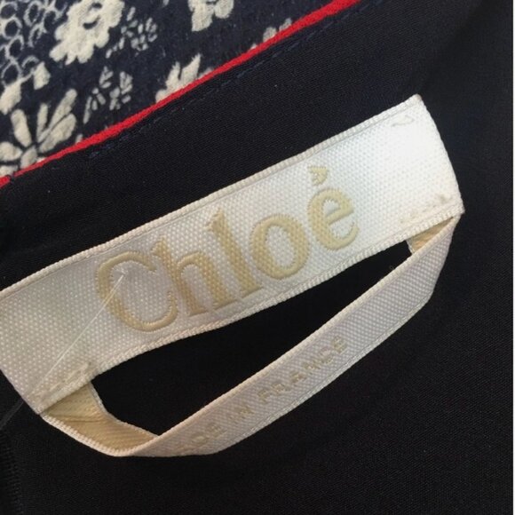 Chloe Floral Print Knee-Length Dress - Picture 13 of 13